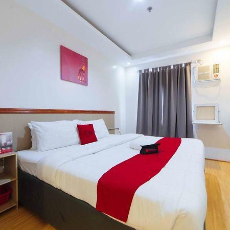 Reddoorz Plus Near Sm Lanang Davao Exterior photo