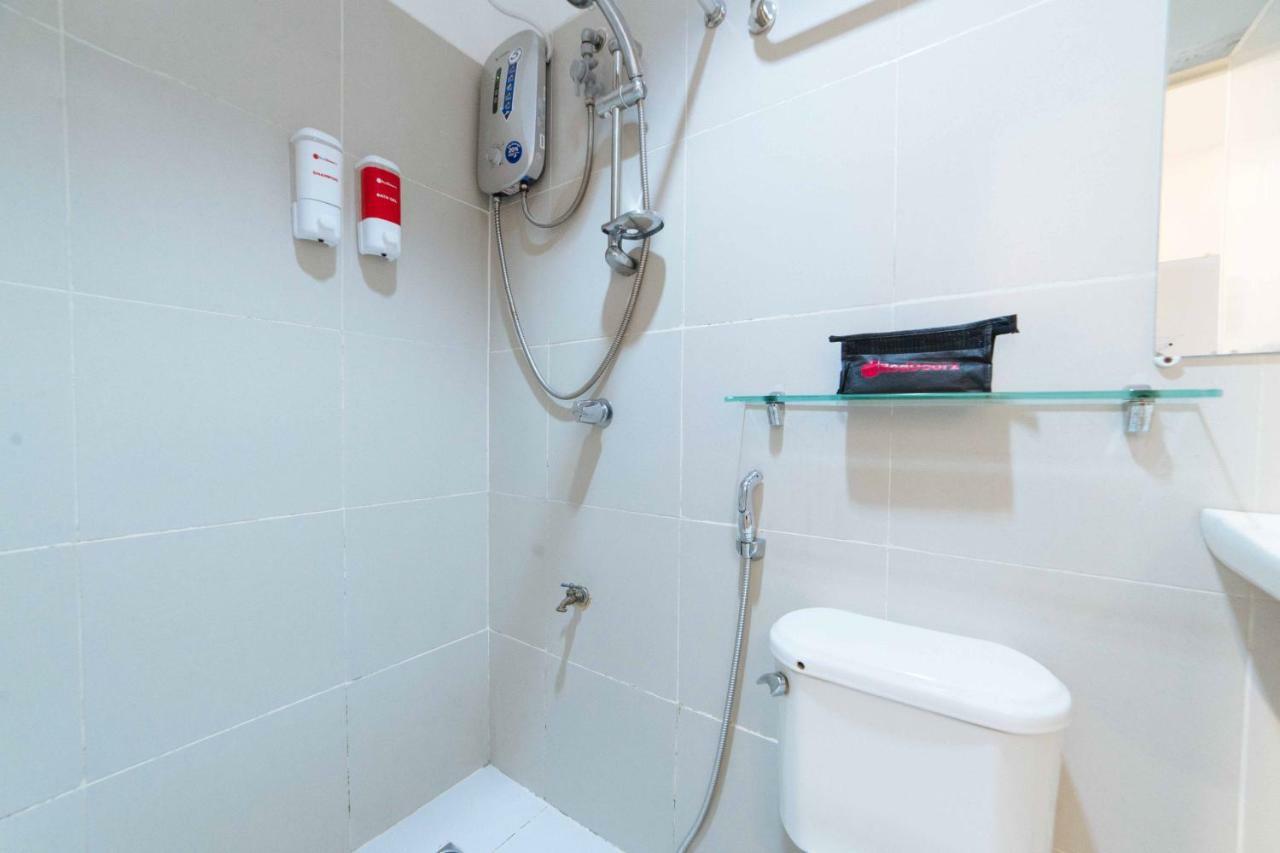 Reddoorz Plus Near Sm Lanang Davao Exterior photo