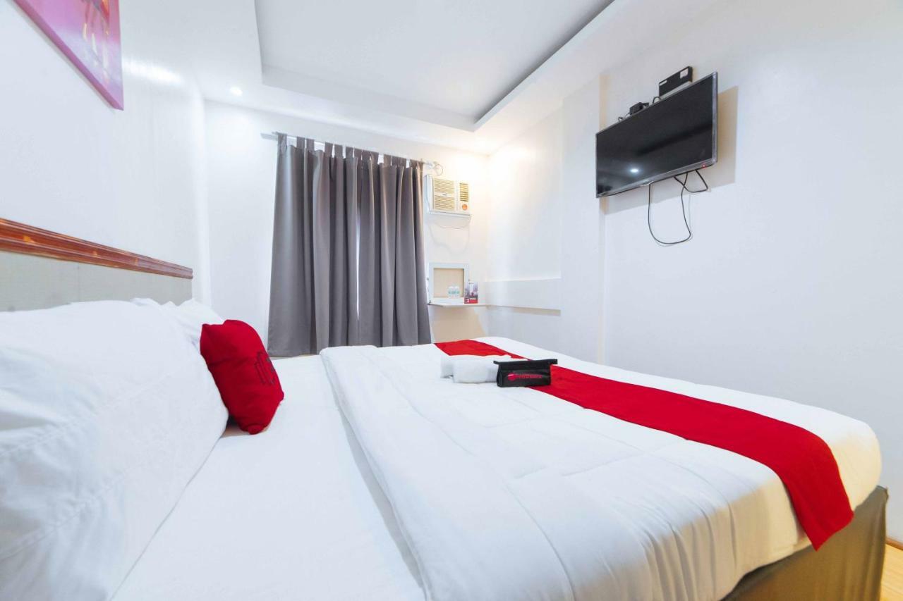 Reddoorz Plus Near Sm Lanang Davao Exterior photo